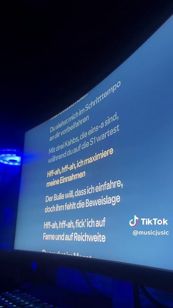 Kooushino-Schritttempo #koushino #spotify #viral #lyrics #deutschrap