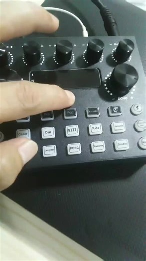 Condenser Microphone vs Sound Card: How to Improve Sound Quality for Music Production