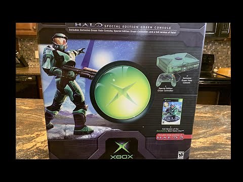 Unboxing A Halo Special Edition Original Xbox on the 20th Anniversary