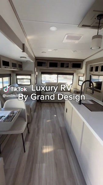 2025 Grand Design Reflection 337RLS: A Must-See RV
