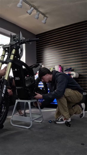 Wish building bikes went this fast irl #emoto #rerode #reroder1+ #ebike #ebmx
