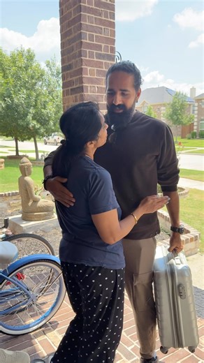 Swetha & Sunil | mini vlogs | NRI stories on Instagram: "#minivlog #354 Utsav Unnati sewing wallets! They want to know whose is best! Sewing machine - Singer Promise II"