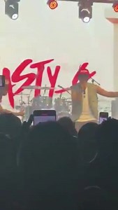 25 reactions | Nasty C SA & Emtee Performing ‘Born To Win’ #dabighustleshow ~ Iconic #sahiphophits @followers | SA HIP HOP HITS | Facebook