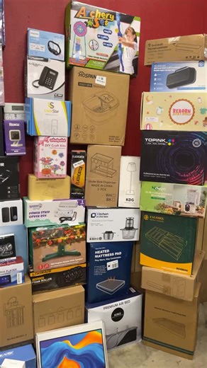 🎁𝑬𝑵𝑫 𝑶𝑭 𝑻𝑯𝑬 𝒀𝑬𝑨𝑹 𝑫𝑬𝑨𝑳𝑺 & 𝑺𝑻𝑬𝑨𝑳𝑺🎁 🎄DECEMBER 26th $7 𝐅𝐑𝐈𝐃𝐀𝐘 𝐃𝐄𝐀𝐋𝐒 🎄 🚫Don’t pay full retail shop 👍🏻𝑫𝑬𝑨𝑳 𝑩𝑼𝑺𝑻𝑬𝑹 & grab all your favorite 😍 products for a fraction of the price!!! 🤯 AND our prices 𝑫𝑹𝑶𝑷 𝑫𝑨𝑰𝑳𝒀!!! 😲 • 𝗘𝗩𝗘𝗥𝗬 𝗗𝗔𝗬 𝗘𝗦𝗦𝗘𝗡𝗧𝗜𝗔𝗟𝗦 ∙ 𝗕𝗔𝗧𝗛 & 𝗕𝗘𝗔𝗨𝗧𝗬 ∙ 𝗘𝗟𝗘𝗖𝗧𝗥𝗢𝗡𝗜𝗖𝗦 ∙ 𝗧𝗢𝗢𝗟𝗦 ∙ 𝗣𝗘𝗧 𝗣𝗥𝗢𝗗𝗨𝗖𝗧𝗦 ∙ 𝗞𝗜𝗧𝗖𝗛𝗘𝗡 𝗪𝗔𝗥𝗘 ∙ 𝗖𝗟𝗢𝗧𝗛𝗜𝗡𝗚 ∙ 𝘿𝙀𝘼𝙇 𝘽𝙐𝙎𝙏𝙀𝙍 🎄 𝙃𝙀𝙈𝙀𝙏 📍 1913 𝗘. 𝗙�