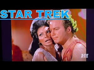 TVs First Interracial Kiss - STAR TREK (TOS) Uhura and Kirk