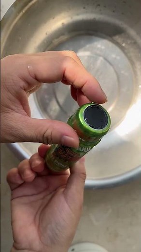 Watch how a PET shrink sleeve perfectly conforms to the bottle under heat.