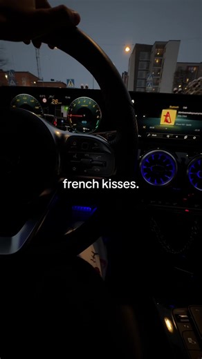 💸 (@puresucces)s video med french language