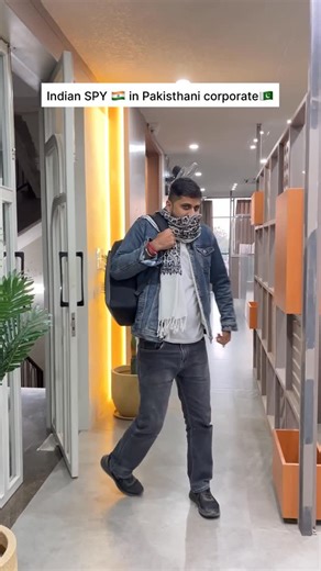 Array Job Solutions on Instagram: "Book giri hai... adab bhi saath hi jhuk jaata hai.🙃 [team array Ranveer Singh, Akshaye Khanna, R Madhavan, Sanjay Dutt, Arjun Rampal, Sara Arjun, Rakesh Bedi, Ishq Jalakar - Karvaan, FA9LA, indian, corporate, dhurandar, movie, viral, trending, meme, reels] #dhurandhar #instagram #trending"