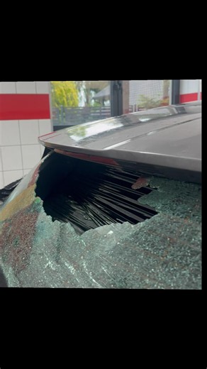 Wymiana tylniej szyby #autoglass