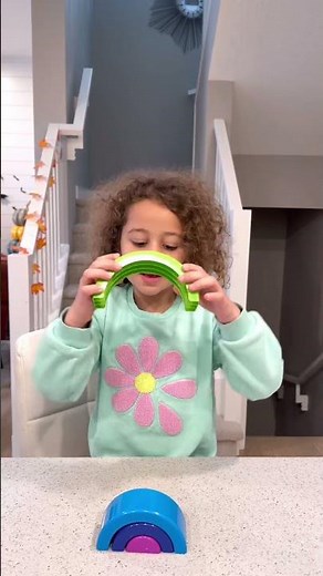 Rainbow Colors 🌈😲 | Learn Colors in Order!