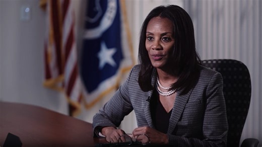 Tarrant County Commissioner Alisa Simmons announces run for county judge