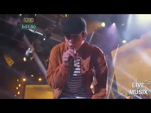 Austin Mahone - Dirty work (Live 2015 Pitbull New Year's Eve in Miami,Florida)