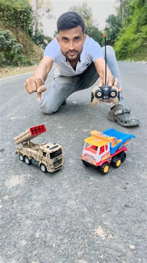 Dumper Truck vs RC Army Truck 🚛 Unboxing & Testing
