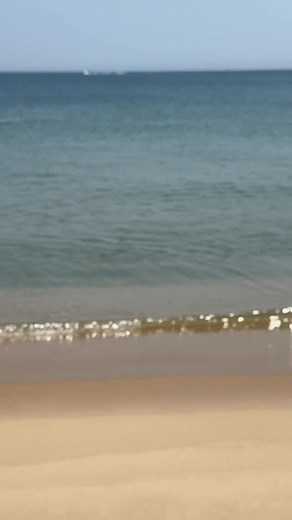 Just sunshine and a summer of livin’ it up. Only at Ballard’s. #blockisland #vacationmode #cheerstotheweekend #summerlovin | Ballard's Beach Resort