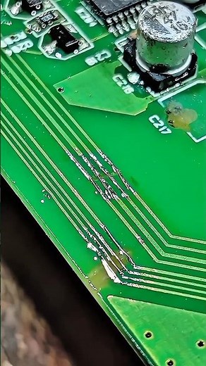 learn to connect PCB lines #component #pcb #replacement