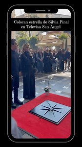 ⭐️Colocan la estrella de Silvia Pinal en Televisa San Angel. Vía @andres_gavito | Televisa Puebla