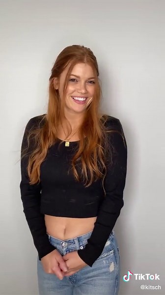 3 ways to style your leopard hair accessories 🐆💕 📹 @keatonleaah #leopard #hairscarf #beauty #redhair #fallhair #clawclip #tutorial