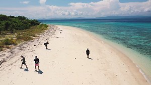 Beauty & Bounty of Mindanao! MINDANAO'S 'PIRATES ISLANDS' NOW POTENTIAL TOURISM AREAS Twenty-one months before the end of his 6-year-term, President Rodrigo Duterte could already point to the signing of the Peace Agreement with the Moro Islamic Liberation Front (MILF) as the greatest accomplishment of his leadership. Peace may be abstract but the people of Mindanao could feel, see and savor the fruits of that historic Peace Agreement which President Duterte, backed by a deep understanding of the