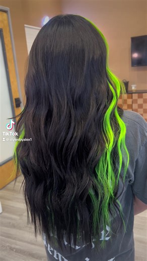 green money piece & extensions💚 | Hair Extensions