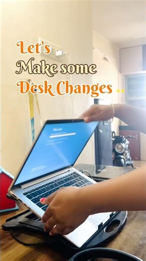 My WFH Desk Setup 💻✨| Simple & Cozy #sarikalabade #wfh #shorts #corporatelife #ytshorts #meesho