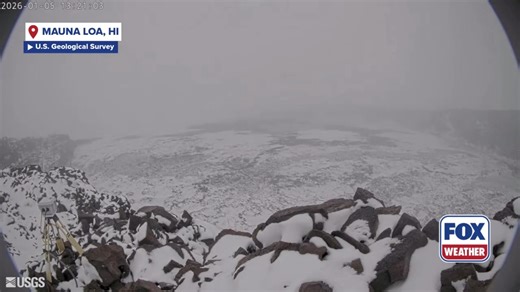 ❄️SNOWING IN HAWAII: Check out this amazing timelapse of snow falling in Hawaii, across the summit of Mauna Loa, the world's largest active volcano. | FOX Weather