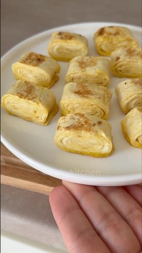 5-Minute Tortilla Roll-Ups: The Ultimate Crowd-Pleasing Hack! 🌯😋
