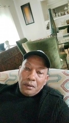 How to Stay Entertained While Home Alone: Fun Activities to Try!