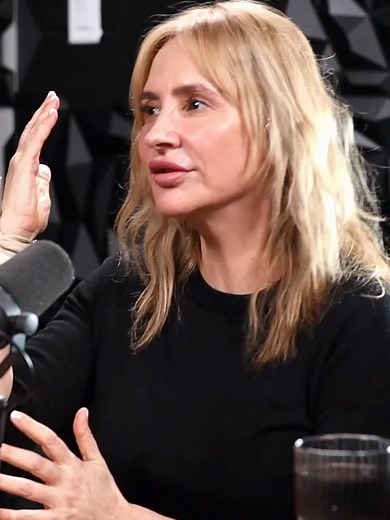 Depuis 2010, l'entrepreneuse Anne-Marie Losique est la fondatrice et présidente directrice générale de Vanessa Media Inc., une entreprise canadienne multiplateforme qui possède et gère des chaînes TV distribuées en Amérique du Nord, ainsi que des centaines d’heures mensuelles transactionnelles de SVOD et TVOD. Elle s’attaque avec un immense succès au marché américain, positionnant ses atouts parmi les chefs de file auprès des plus grands conglomérats TV grâce à des ententes exclusives avec des p