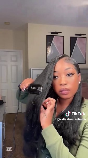 Body wave curls with Bob style😘 #bobhaircut #bodywavehair #rawhair #layers #sewin #quickweave #sidepart