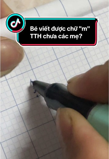 Bé 2019 đã viết được chữ