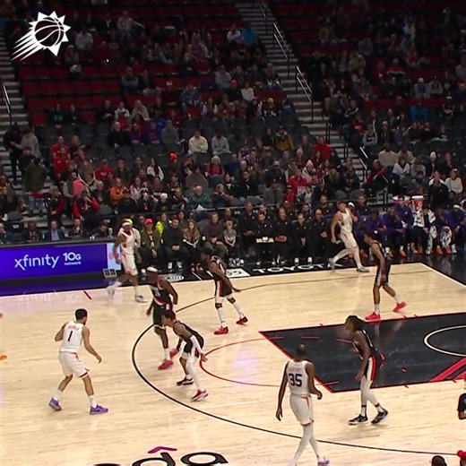 Back-to-back 3s from Bradley Beal! | Phoenix Suns