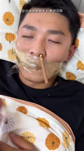 Sister Outsmarts Her Brother in Their Funny Prank War 😆