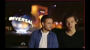 One Direction - TV Special - Boys surprising the fans #1DTVSpecial