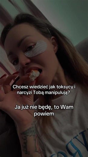 Fajne te płatki z rossmanna i całkiem uczciwa cena, bo dawali za darmo. Też macie? #toxic #narcyz #staystoxic #rossmann #z