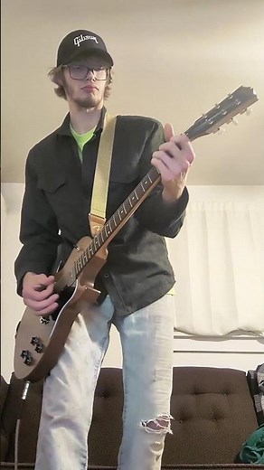 Bottoms Up Brantley Gilbert