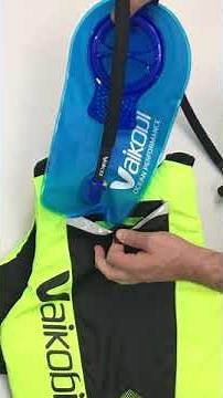 How to fit the Vaikobi Hydro Bladder into a life jacket