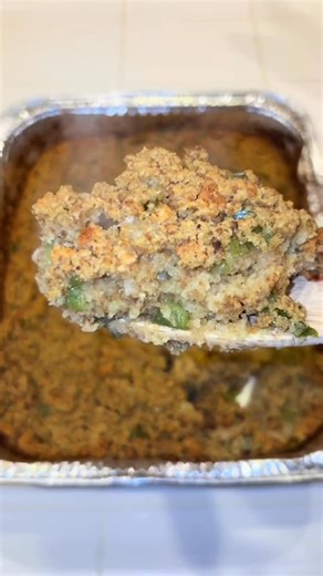 Bri on Instagram: "Let’s make cornbread dressing #daeatzwitbri #dressing #cornbreaddressing #thanksgiving"