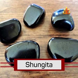Shungite, meet this brilliant mineraloid and much more ▷➡️ Postposmo