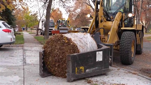 Bozeman's leaf collection program turns fall cleanup into community effort