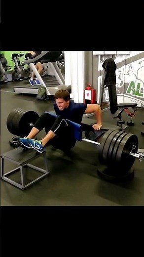 Reverse push-ups from the bench. #news #russia #Howmany #why #what'shappening #fitness #sport #rosia