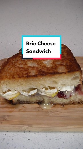 Delicious Brie Cheese Sandwich Recipe | Easy and Creamy