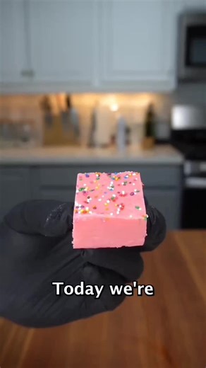 Three Ingredient Pink Lemonade Fudge Recipe