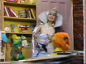 Halloween under the umbrella tree (1991) ending credits with funding credits and 1989 pbs logo