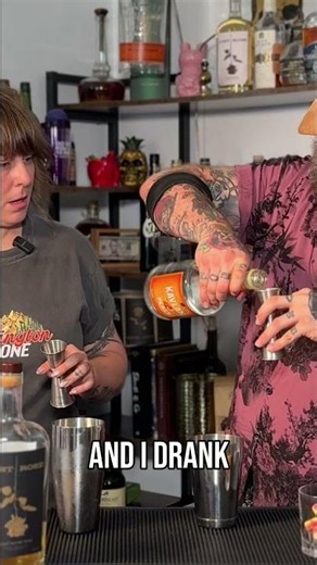 Easy Peach Schnapps Cocktail Recipe #shorts