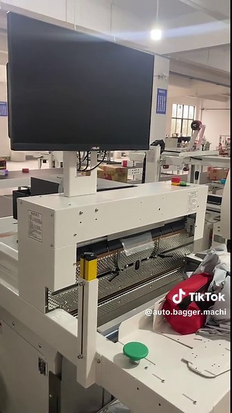 Physical machine display. If you want to come here,contact me! #fyp #manufacturer #machine #automaticbaggingmachine #autobagger #packagingmachine #automatic #automaticmachine