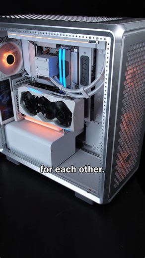 Check out our THE STEALTH REVOLUTION partner completely transformed his PC build with X870 AORUS STEALTH ICE & Cooler Master MASTERFRAME 600 SILVER.⚒️✨ 🤍 Hear the story behind the build: When every cable disappears… the build just hits different. X870 AORUS STEALTH ICE Cooler Master MasterFrame 600 = next-level clean. More space. More airflow. More flex. Welcome to the #STEALTHRevolution. #GIGABYTE #AORUS #CoolerMaster #PCBuild #GamingPC #TechReel #CustomPC | AORUS