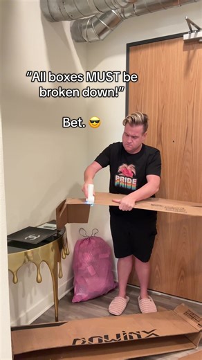 Innovative Wireless Cardboard Cutter for Easy Recycling