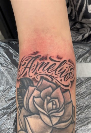 Freehand Lettering Techniques for Artists