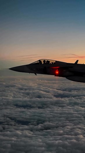 #aviondechasse #pilotedechasse #topgun #topgunmaverick #armeedelair #volenaviondechasse | Vol en avion de chasse