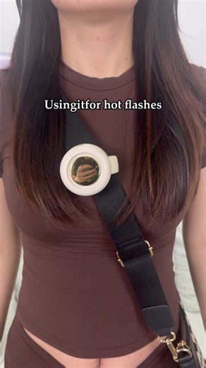 Mini hand held fan for summer 🥵🥵🥵#iFunSky #minifan #keepcool #powerful #turbofan